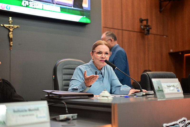 Paula Calil cobra entrega de relatório da Comissão do Assédio e diz que prazo já foi extrapolado