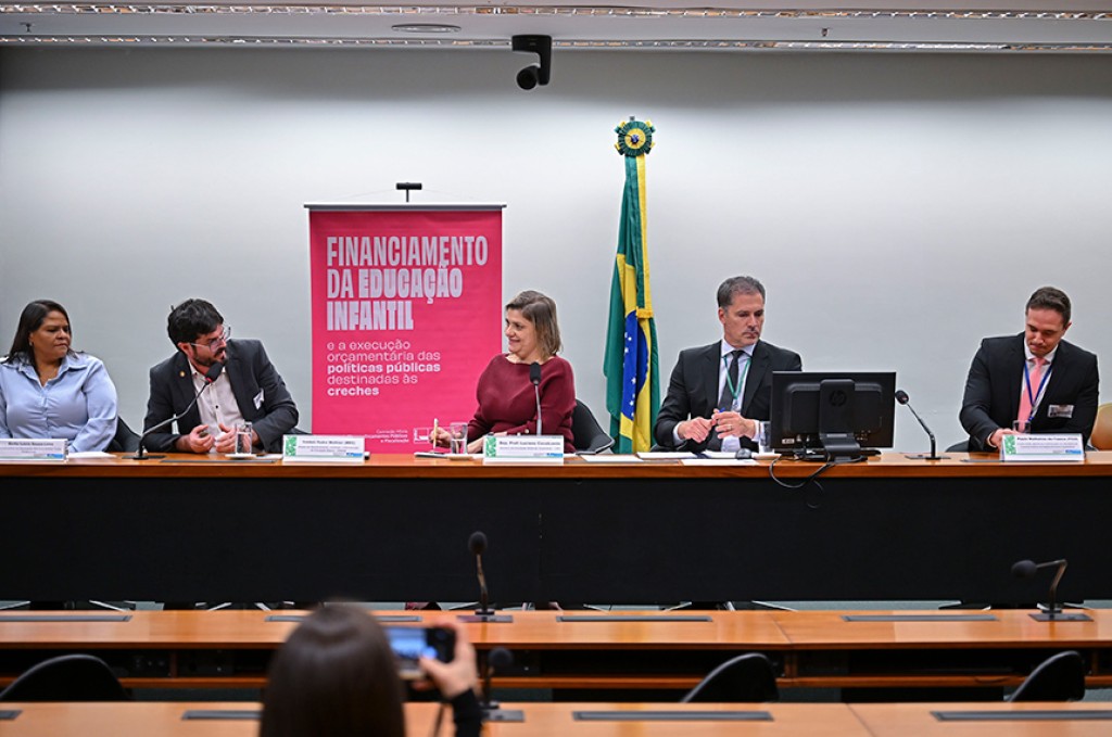 Na CMO, especialistas pedem mais recursos para melhorar educação infantil